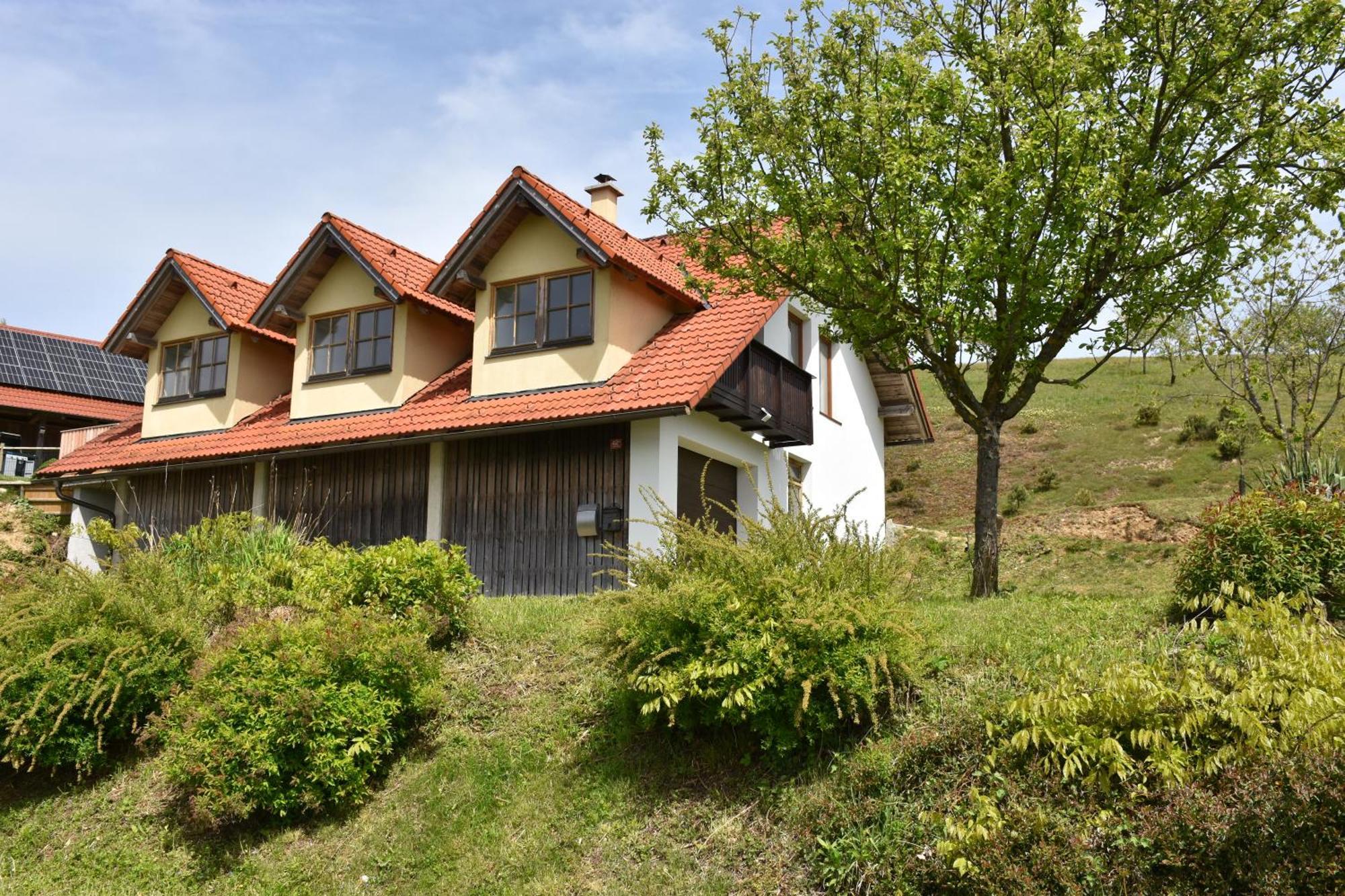 Guest House Struc Slovenj Gradec Dış mekan fotoğraf